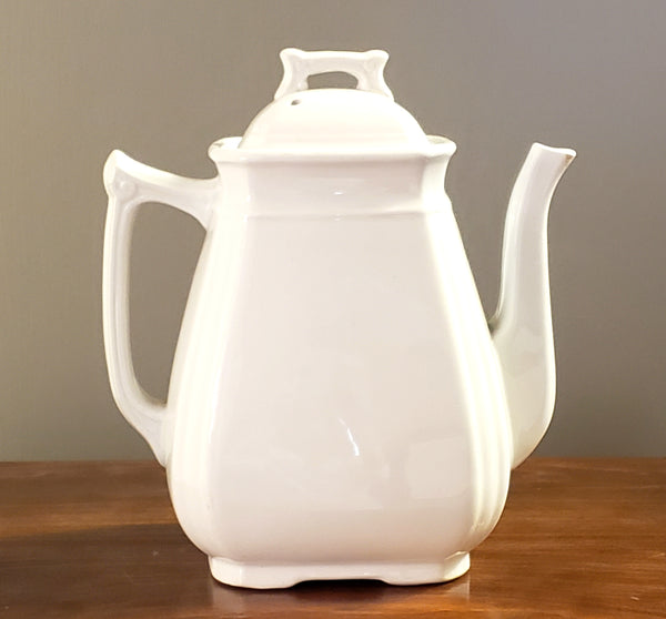 Antique English White Royal Ironstone Teapot by Alfred Meakin England c. 1875-1897
