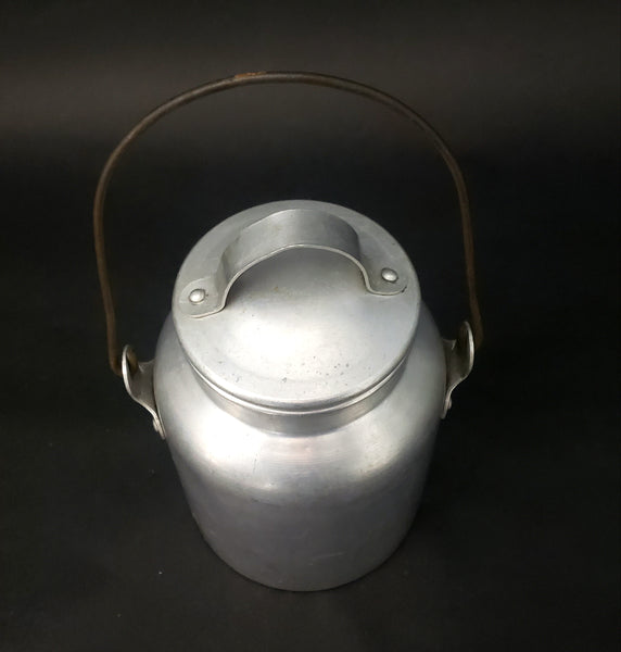 Early MIRRO Aluminum Milk Cream Pail with Lid 7 inch Bail Handle AGM Co. Wisconsin