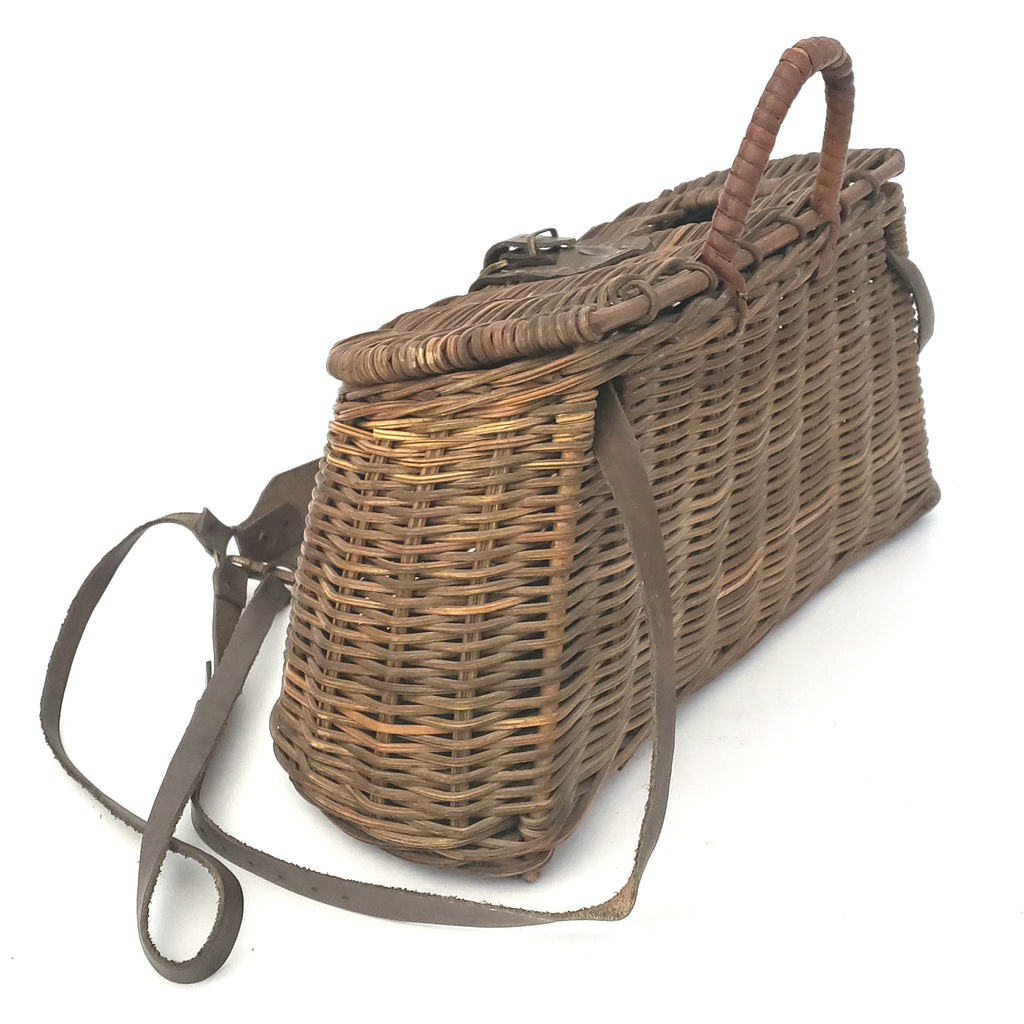 Vintage Wicker Woven Fishing Creel Lidded Basket with Buckle Closure H –  Zsinta
