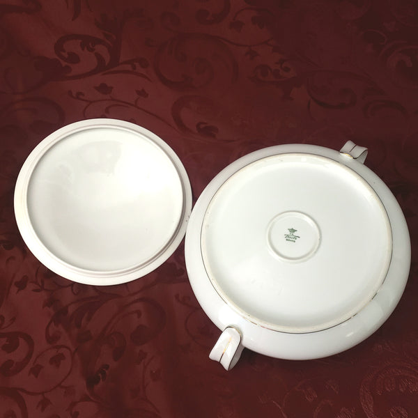 Porcelain Round Covered Vegetable Serving Bowl Delaware-Derby by TK Thun Bohemia