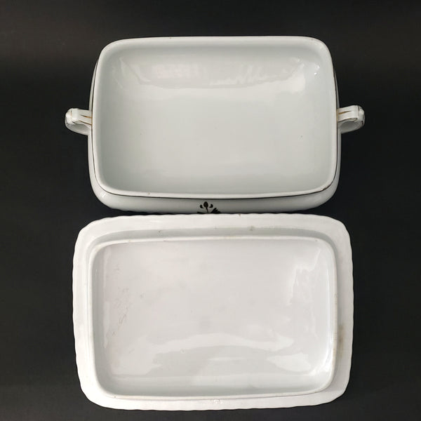 Antique White Ironstone Tea Leaf Vegetable Tureen & Lid Bishop & Stonier England