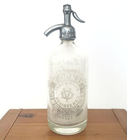 Vintage V DONAT Clear Etched Siphon Seltzer Bottle Chicago Illinois