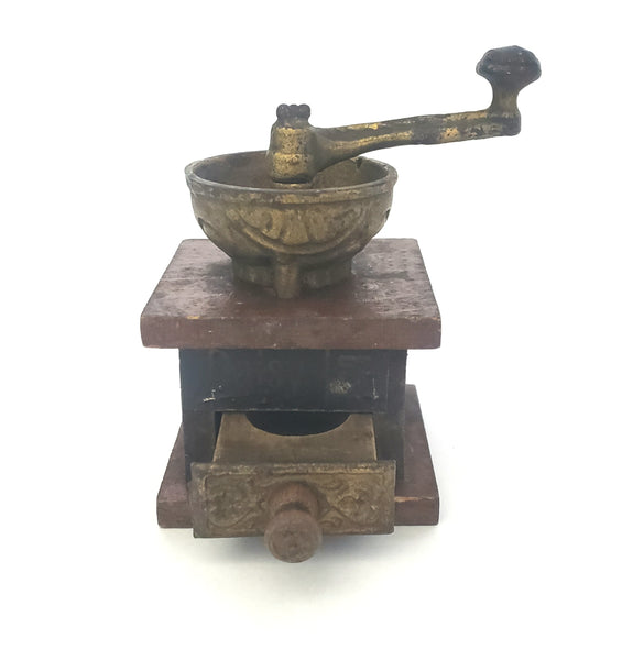 Antique DAISY 867 Miniature Toy Coffee Grinder by A.C. Williams Company Ohio