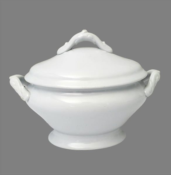 Antique White English Ironstone Gravy Tureen Meakin Brothers England