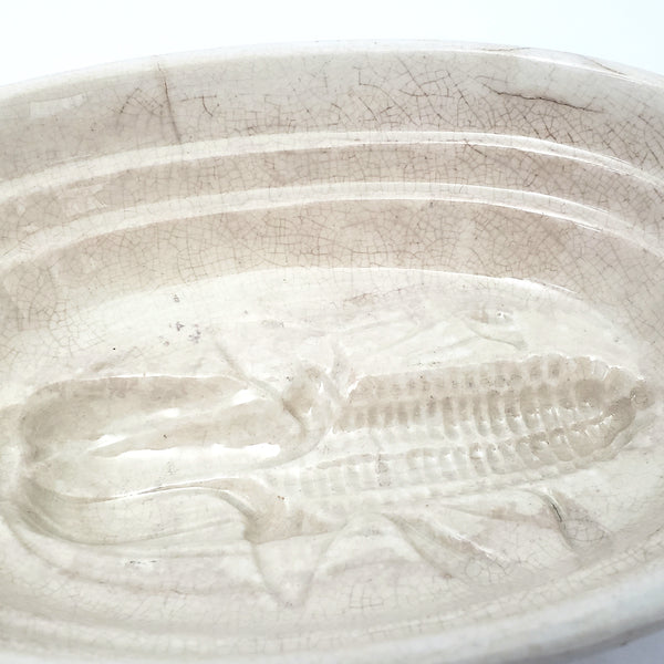 Antique White Stoneware Pudding Jelly Mold Corn Cob Imprint Primitive Farmhouse Kitchen Décor