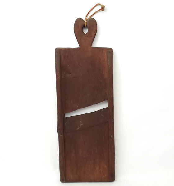 Primitive Pennsylvania Dutch Wooden Slaw Board Cabbage Cutter Carved Heart Handle