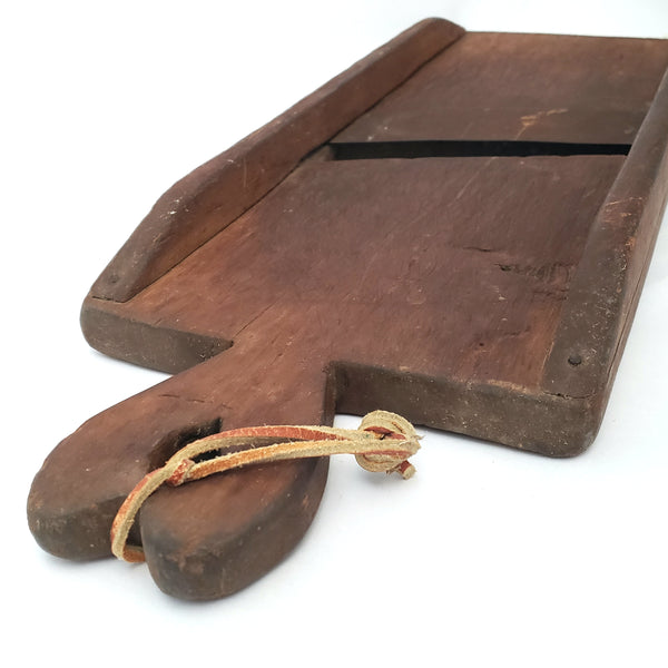 Primitive Pennsylvania Dutch Wooden Slaw Board Cabbage Cutter Carved Heart Handle