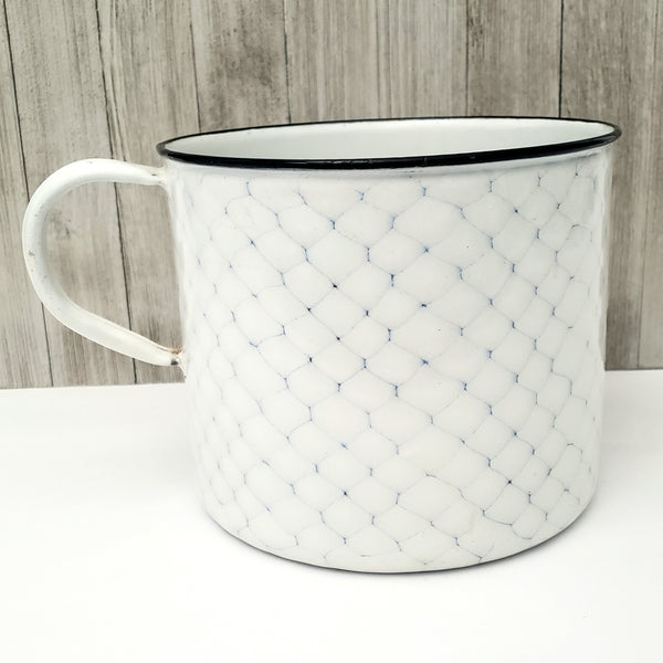 Antique Large White & Blue Enamelware Mug - Pot Chicken Wire Pattern 