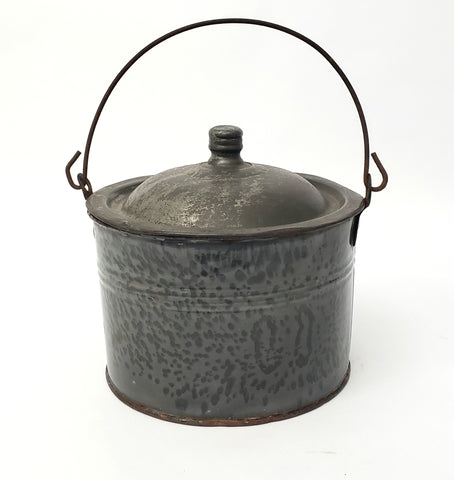 Old Rustic Farmhouse Gray Graniteware Berry Bucket Tin Lid and Bail Handle