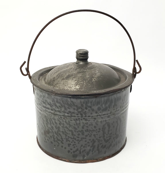 Old Rustic Farmhouse Gray Graniteware Berry Bucket Tin Lid and Bail Handle