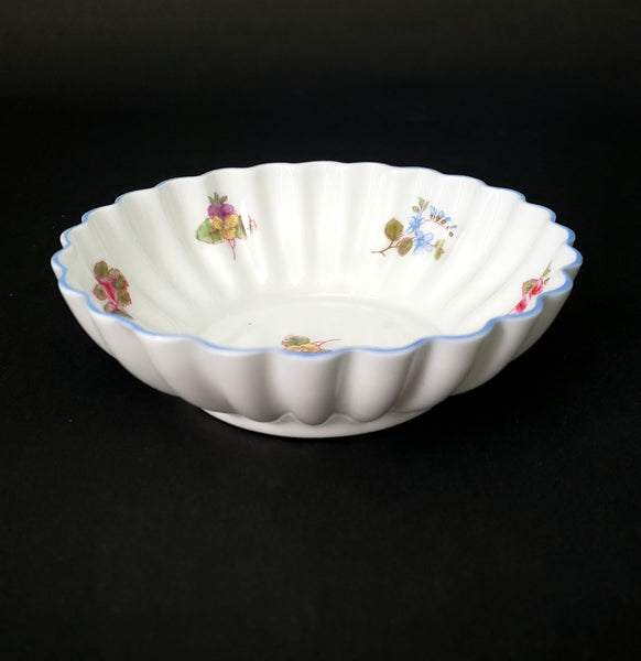 Shelley Fine Bone China Fluted Bon Bon Nut Bowl Ludlow Rose Pansy Forget Me Not