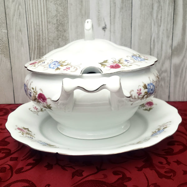 Vintage Porcelain Lidded Soup Tureen Ladle & Underplate "Marjorie" by Favolina Poland