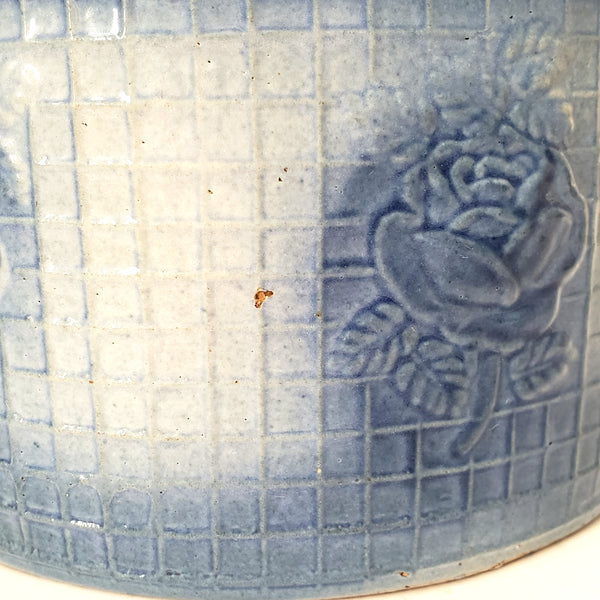 Antique Blue & White Salt Glazed Stoneware Pantry Crock Roses & Trellis 2 1/2 Quart