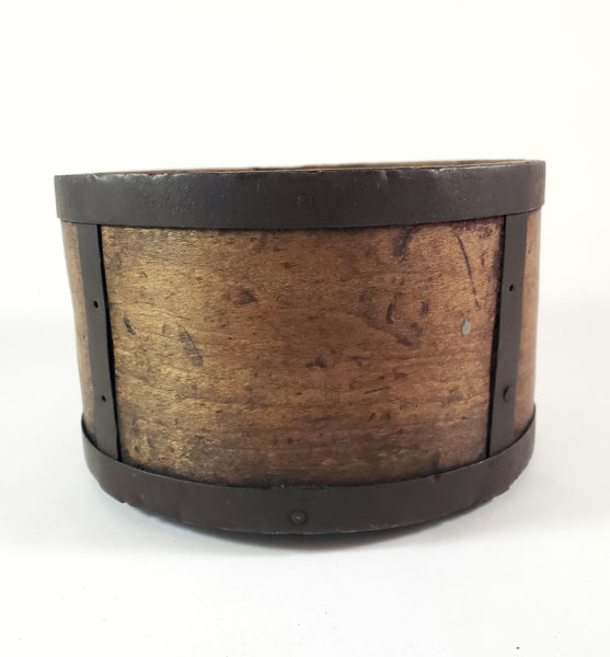 Small Primitive Bentwood Dry Measure Metal Bands 1-2 Quart