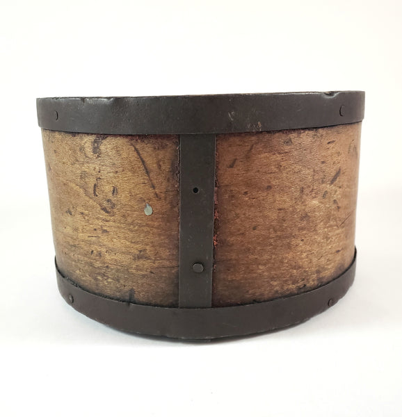 Small Primitive Bentwood Dry Measure Metal Bands 1-2 Quart