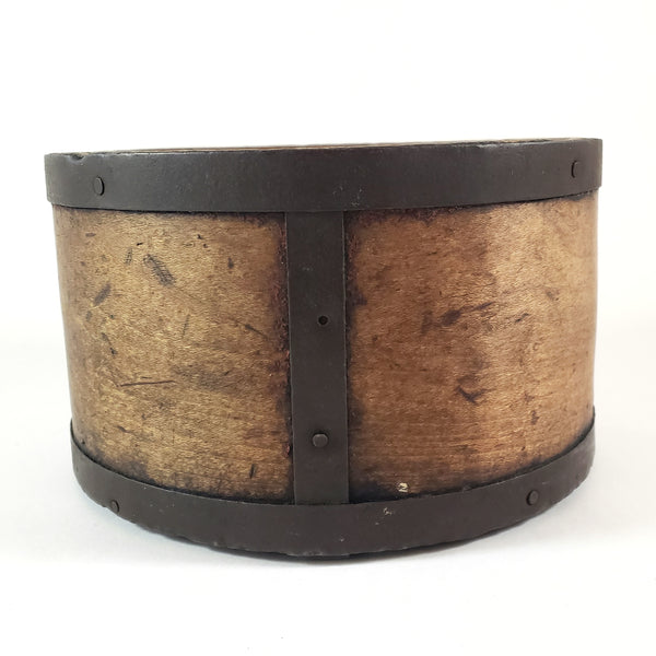 Small Primitive Bentwood Dry Measure Metal Bands 1-2 Quart