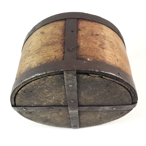 Small Primitive Bentwood Dry Measure Metal Bands 1-2 Quart