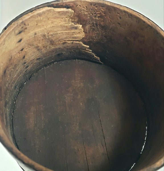 Small Primitive Bentwood Dry Measure Metal Bands 1-2 Quart