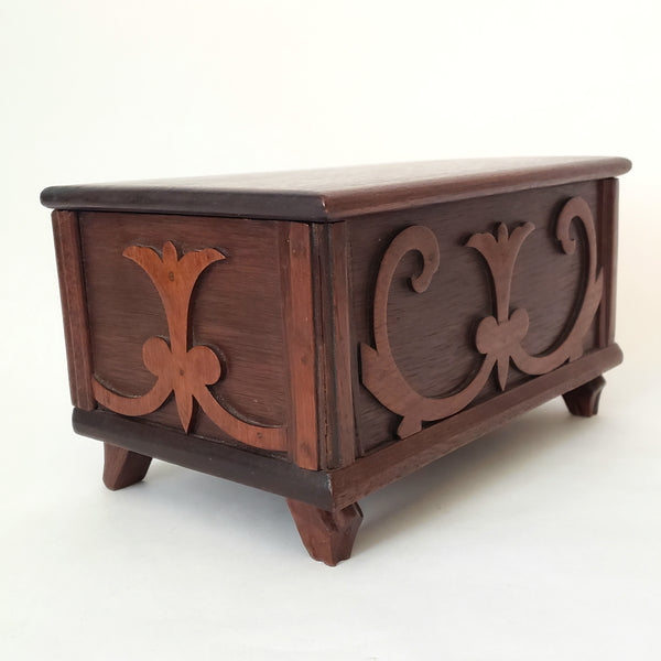 Vintage Wooden Keepsake Chest Box Hinged Lid with Decorative Onlay