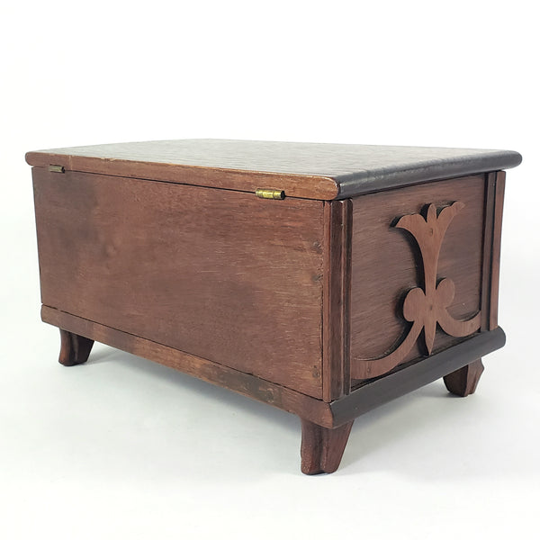 Vintage Wooden Keepsake Chest Box Hinged Lid with Decorative Onlay