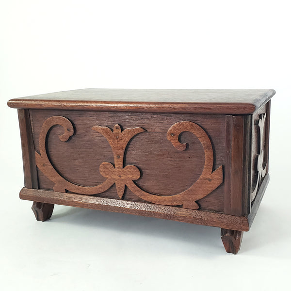 Vintage Wooden Keepsake Chest Box Hinged Lid with Decorative Onlay