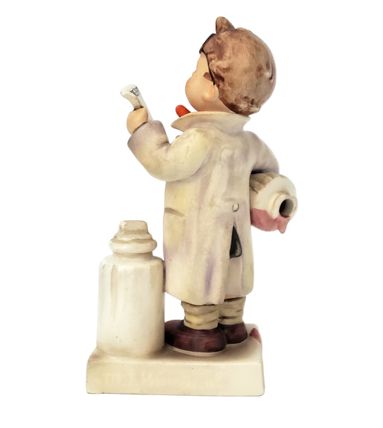 Goebel Hummel Figurine Little Pharmacist #322 TMK4
