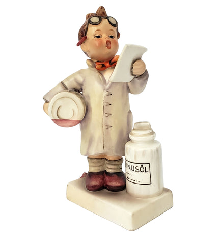 Goebel Hummel Figurine Little Pharmacist #322 TMK4 5 1/2"
