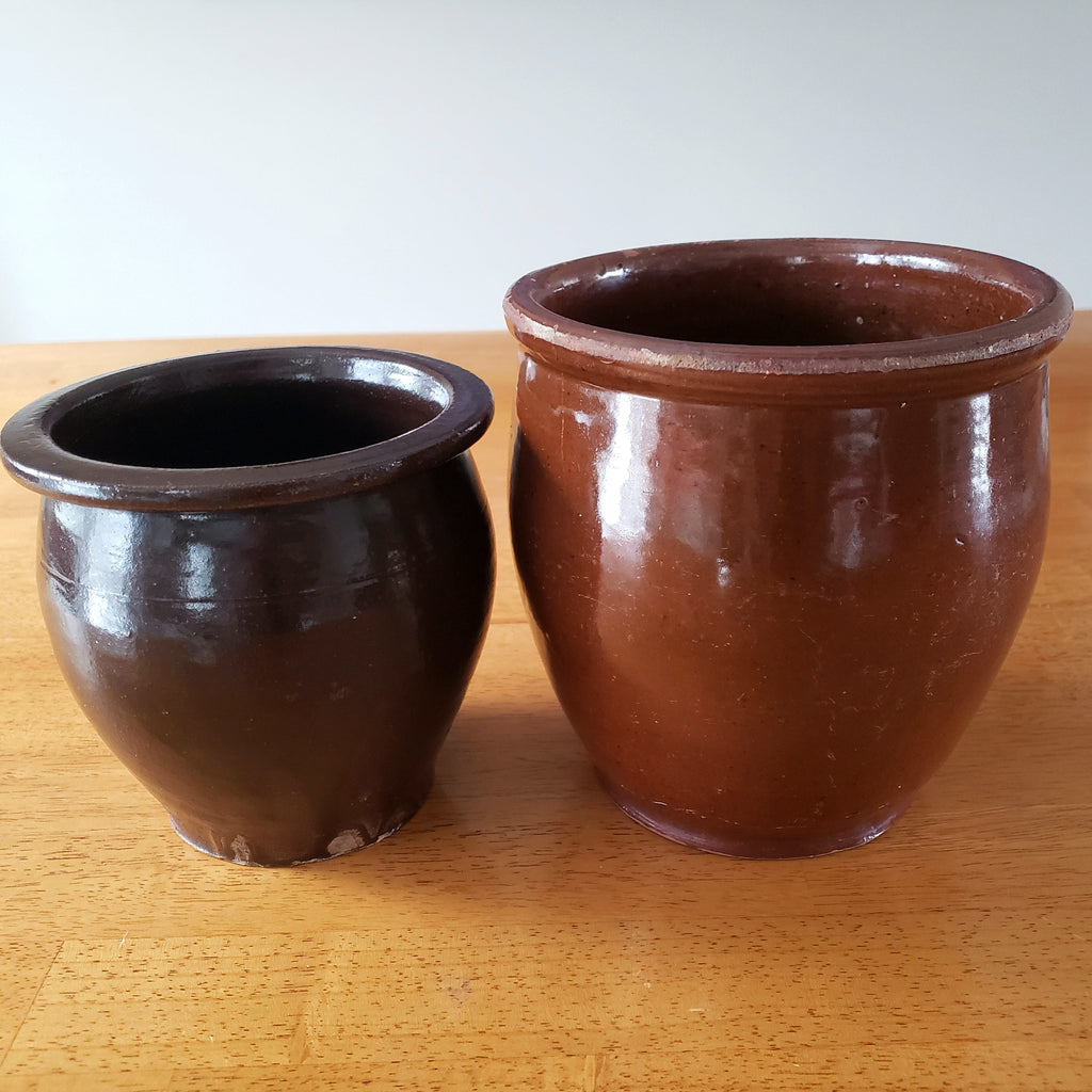 Pair of Old Glazed Crocks 2 Quart & 1 Quart