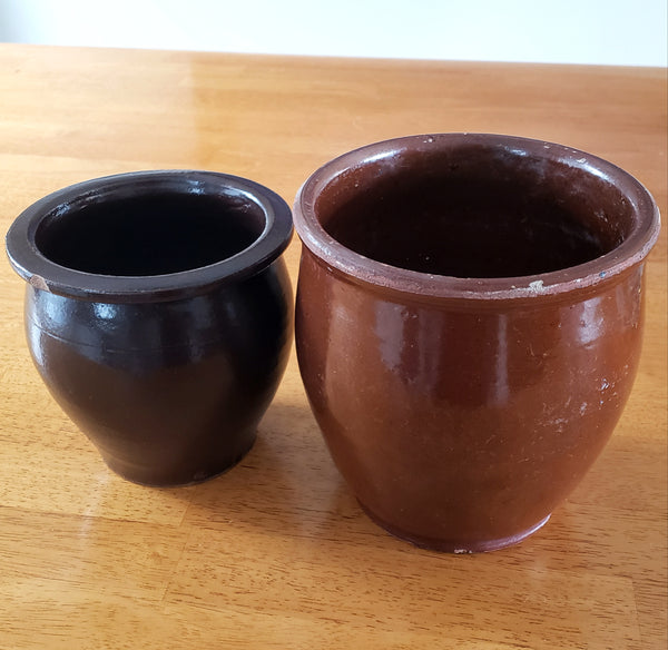 Pair of Old Glazed Crocks 2 Quart & 1 Quart