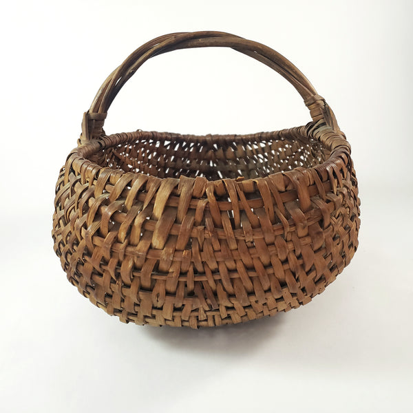 Antique Woven Splint Buttocks Egg Gathering Basket Twisted Handle