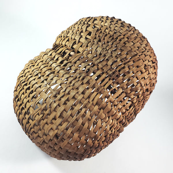Antique Woven Splint Buttocks Egg Gathering Basket Twisted Handle