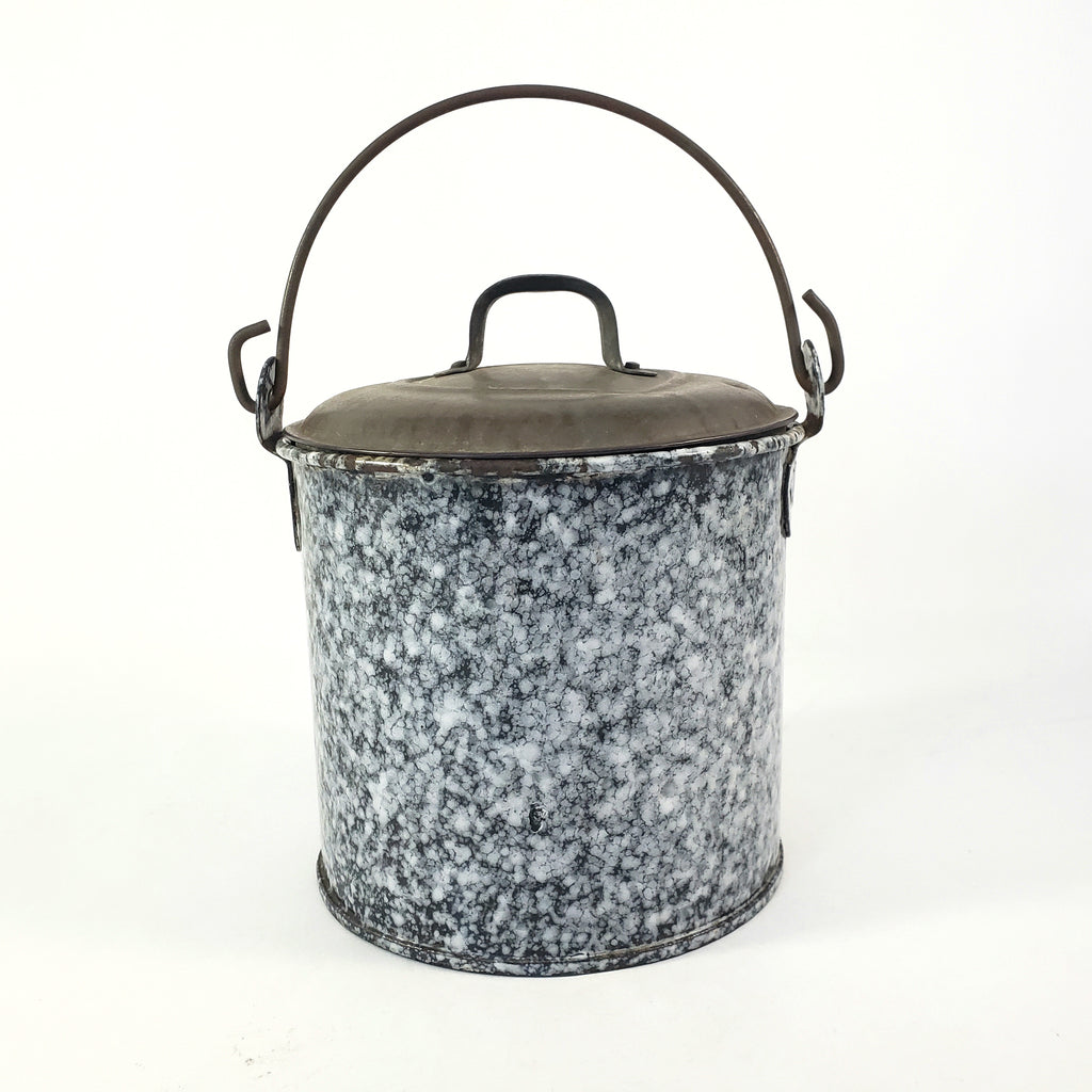 Rustic Antique Gray-Black Enamelware Berry Picking Bucket Tin Lid