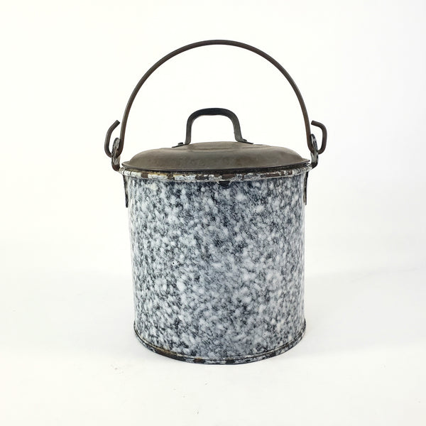 Rustic Antique Gray-Black Enamelware Berry Picking Bucket Tin Lid