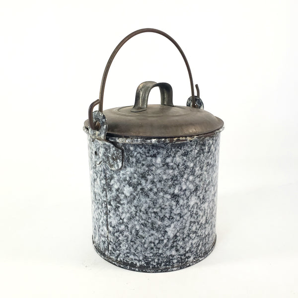 Rustic Antique Gray-Black Enamelware Berry Picking Bucket Tin Lid