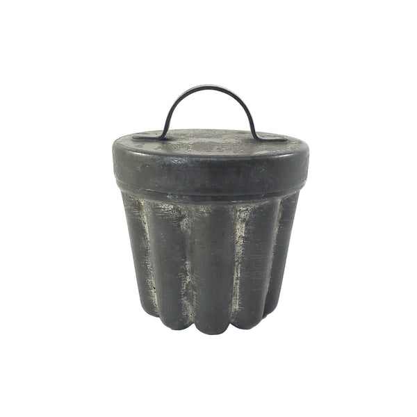 Vintage Fluted Metal Pudding Mold 4.25" with Lid