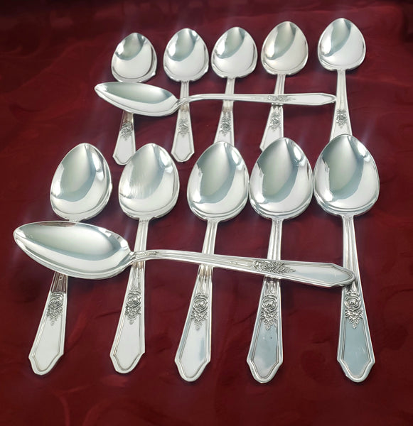 Vintage Manor Plate Triple Silverplate Oval Soup Spoon Set of 12 "Rosedale" International Silver 1930s