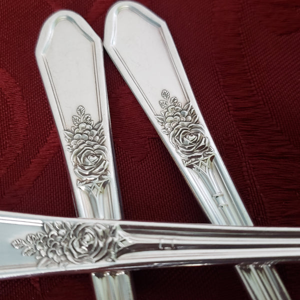 Vintage Manor Plate Triple Silverplate Teaspoons Set of 12 "Rosedale" International Silver