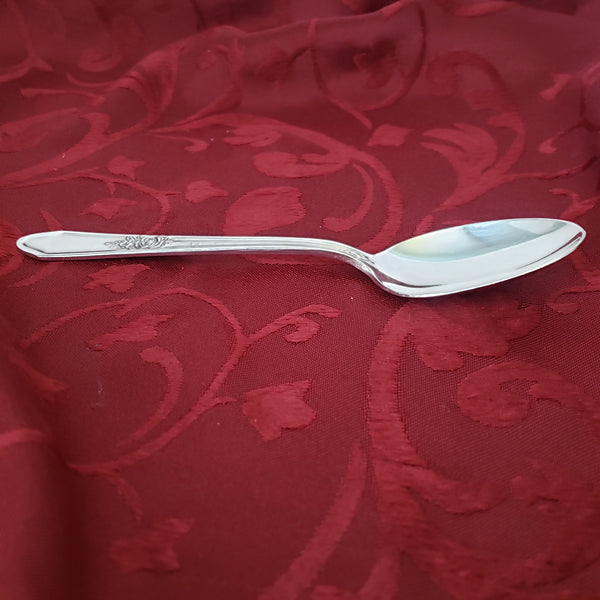 Vintage Manor Plate Triple Silverplate Teaspoons Set of 12 "Rosedale" International Silver
