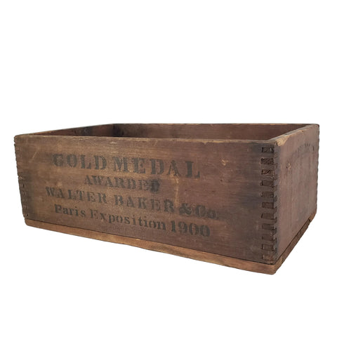 Antique Dovetail Wooden Chocolate Box Walter Baker & Co. Dorchester, Massachusetts