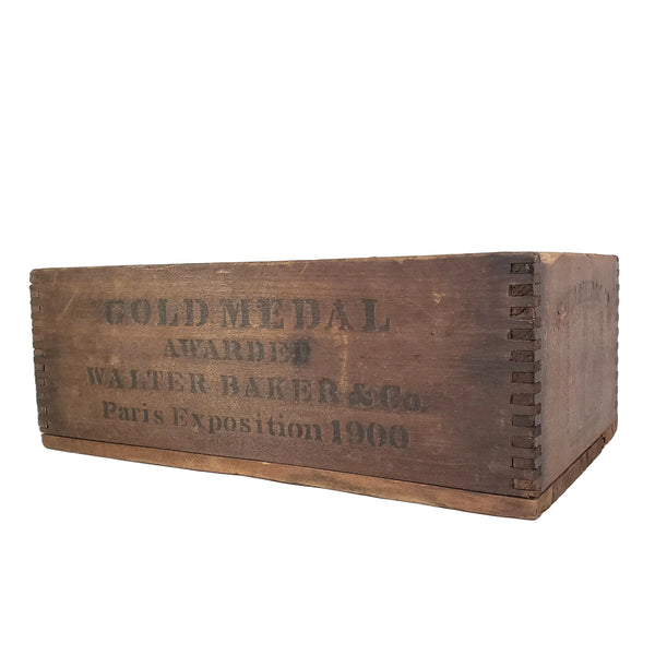 Antique Dovetail Wooden Chocolate Box Walter Baker & Co. Dorchester, Massachusetts