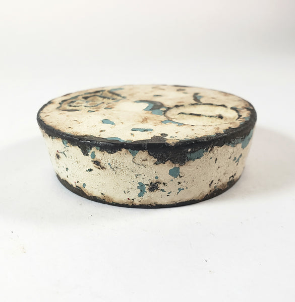 Antique Cast Iron 1 LB Mercantile Scale Weight Old Timeworn White & Blue Paint