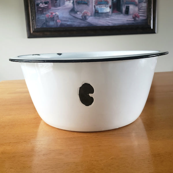 Vintage Farmhouse Round White Enamelware Basin Tub Black Trim