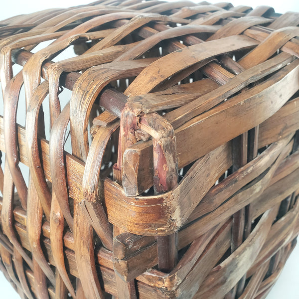 Antique Early American Handwoven Oak Splint Basket with Woven Lid 18 3/4"