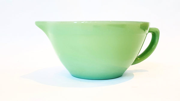 Vintage Fire King Jadeite Batter Bowl With Pour Spout and Handle Made in USA