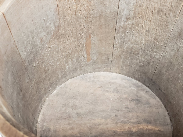 Wooden Buss Bucket With Bail Handle and Lid No. 22 - Lanark, IL – Zsinta