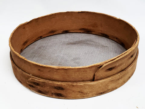 Vintage Petite Farmhouse Wooden Sifter/ Sieve