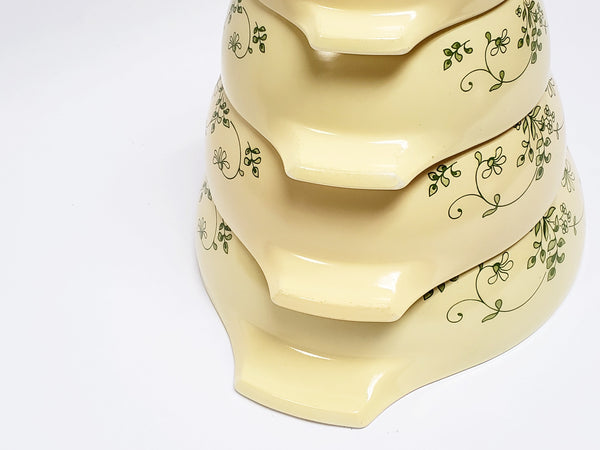 Pyrex Cinderella Mixing Bowls Shenandoah Set of 4