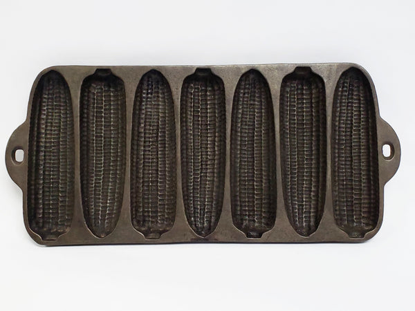 Wagner Ware Cast Iron Corn Bread Mold - Krusty Corn Cobs Pat'd 1920