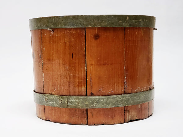 Original Americana Farmhouse 2 Quart Wooden Dry Grain Measure Bucket