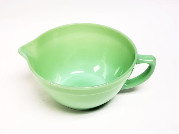 Vintage Fire King Jadeite Batter Bowl w/ Pour Spout and Handle Made in USA